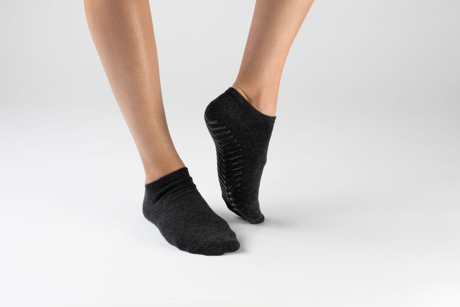 Men's Black/Grey Low Cut Ankle Non Skid Socks - 3 pairs - Gripjoy